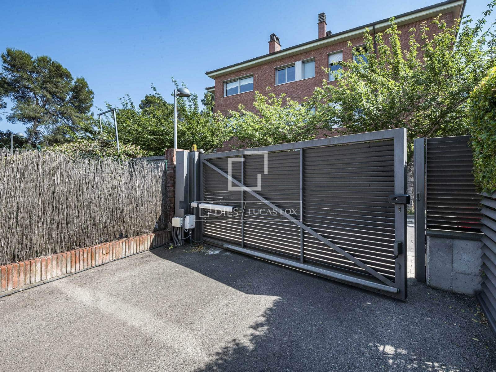 5 soveværelse Lejlighed til salg i Sant Cugat del Valles med swimmingpool garage - € 1.450.000 (Ref: 9877220)