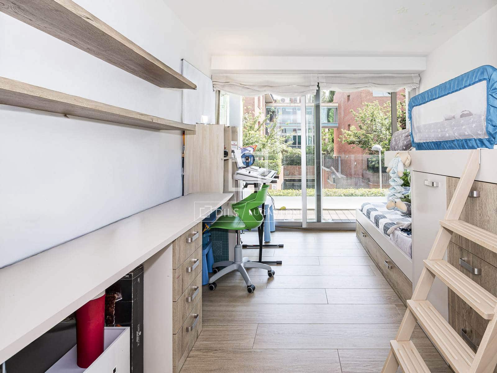 5 soveværelse Lejlighed til salg i Sant Cugat del Valles med swimmingpool garage - € 1.450.000 (Ref: 9877220)