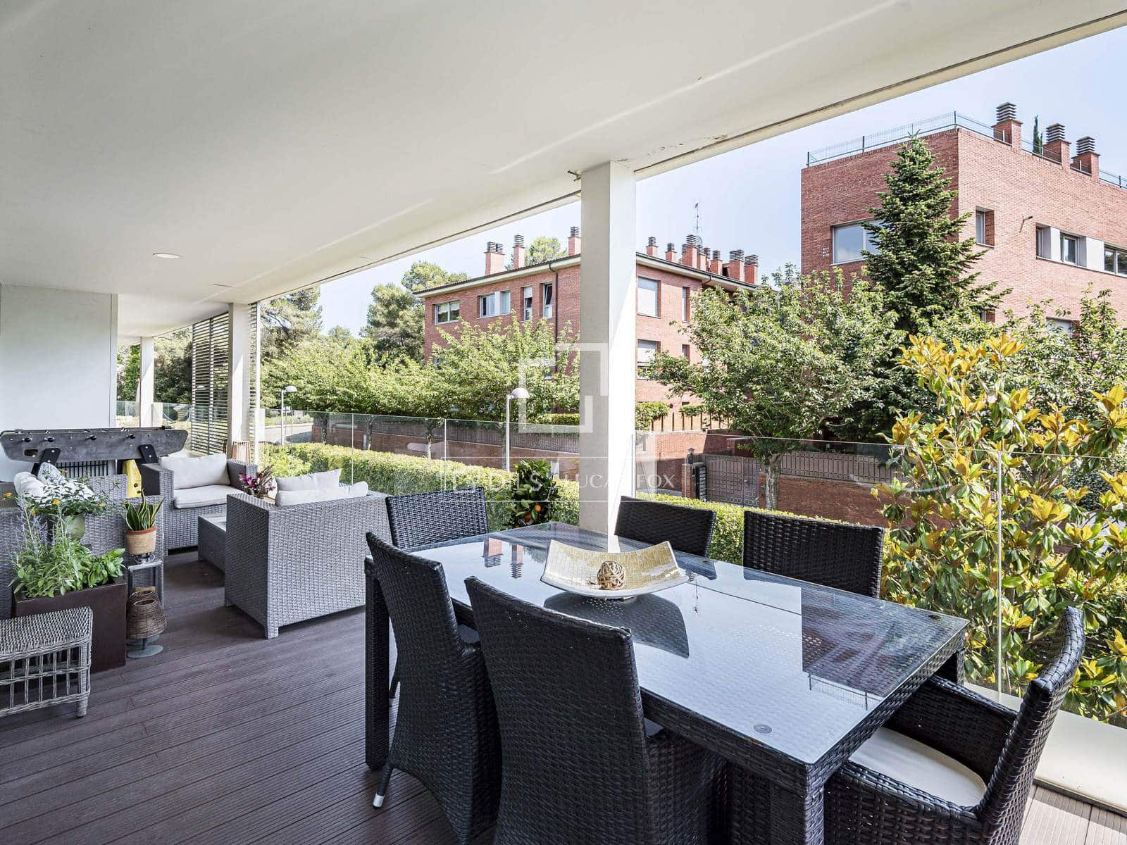 5 soveværelse Lejlighed til salg i Sant Cugat del Valles med swimmingpool garage - € 1.450.000 (Ref: 9877220)