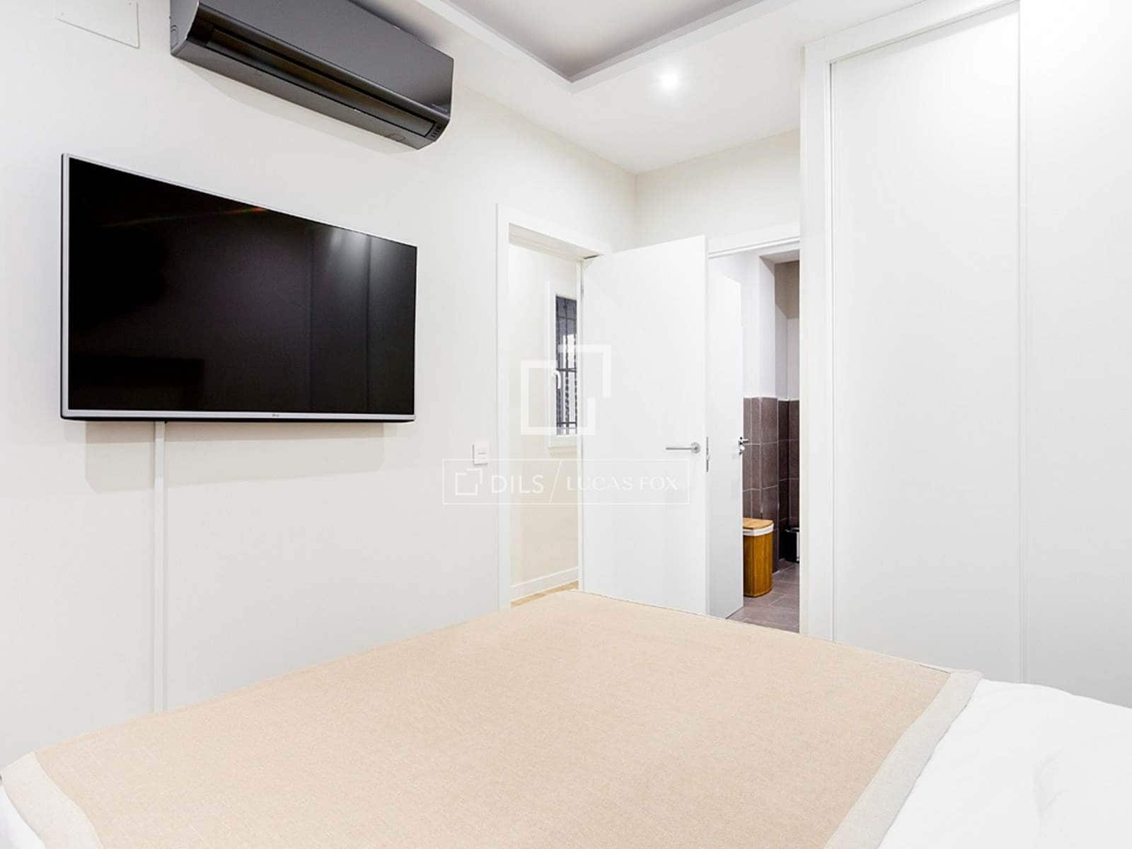 2 soveværelse Lejlighed til leje i Madrid by - € 3.100 (Ref: 9877436)