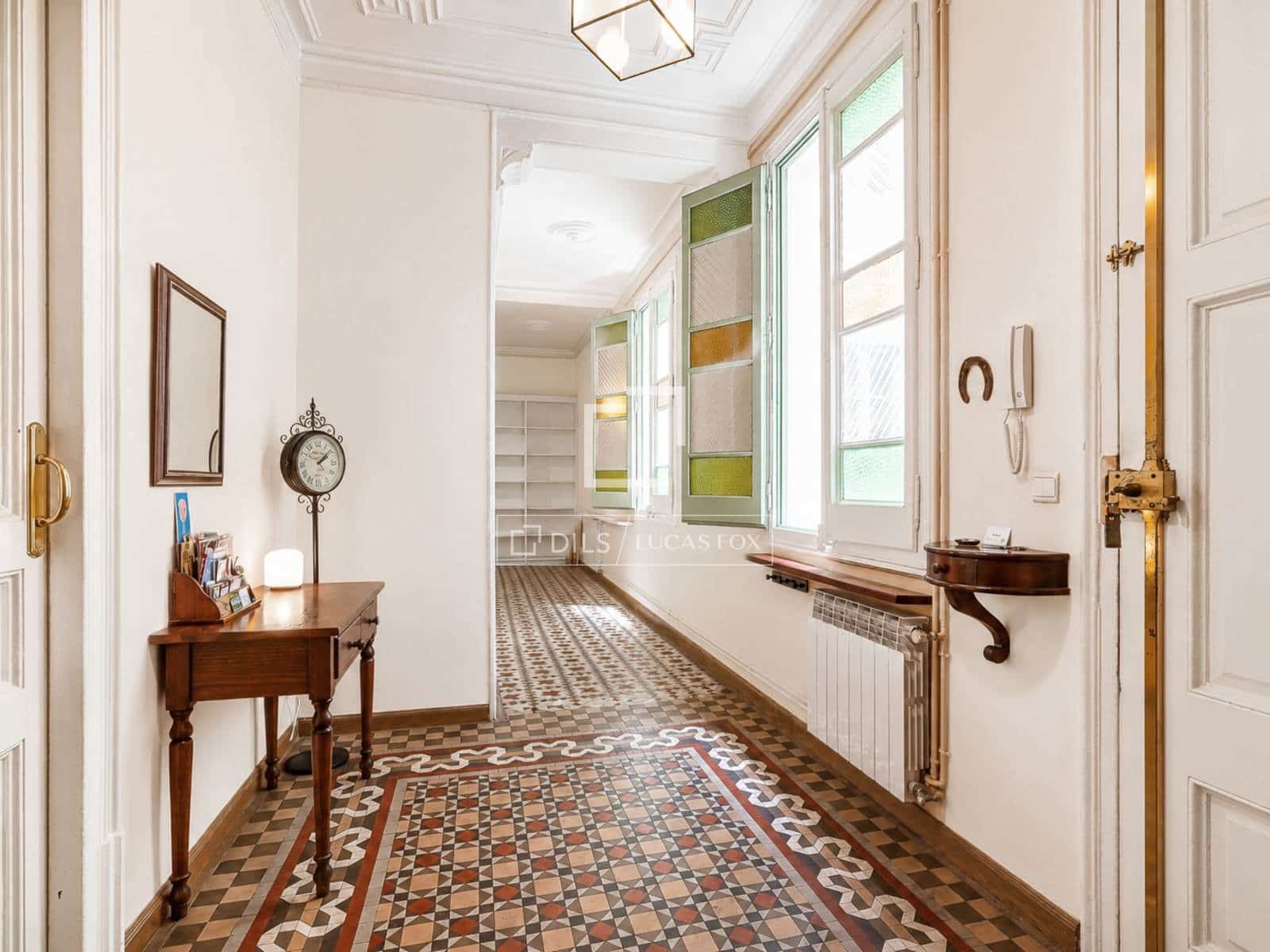 3 soveværelse Lejlighed til salg i Barcelona by - € 995.000 (Ref: 9877437)