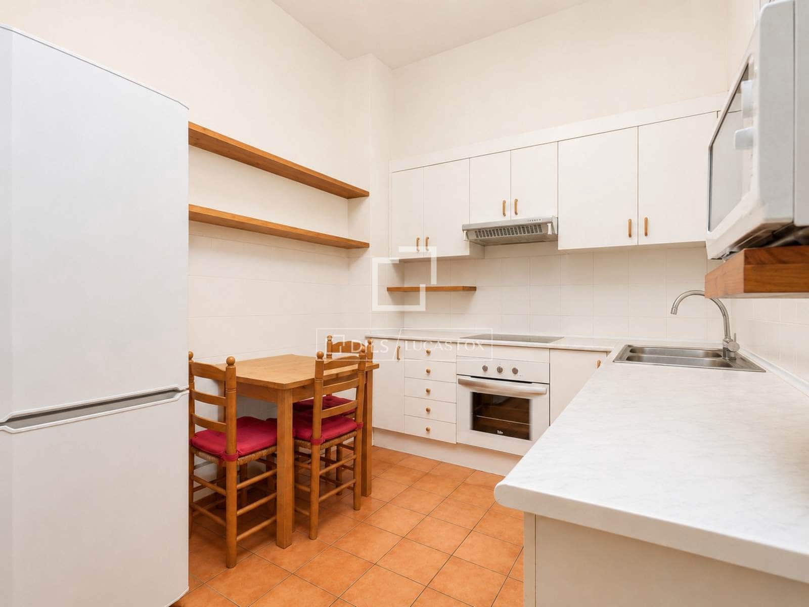 3 soveværelse Lejlighed til salg i Barcelona by - € 995.000 (Ref: 9877437)