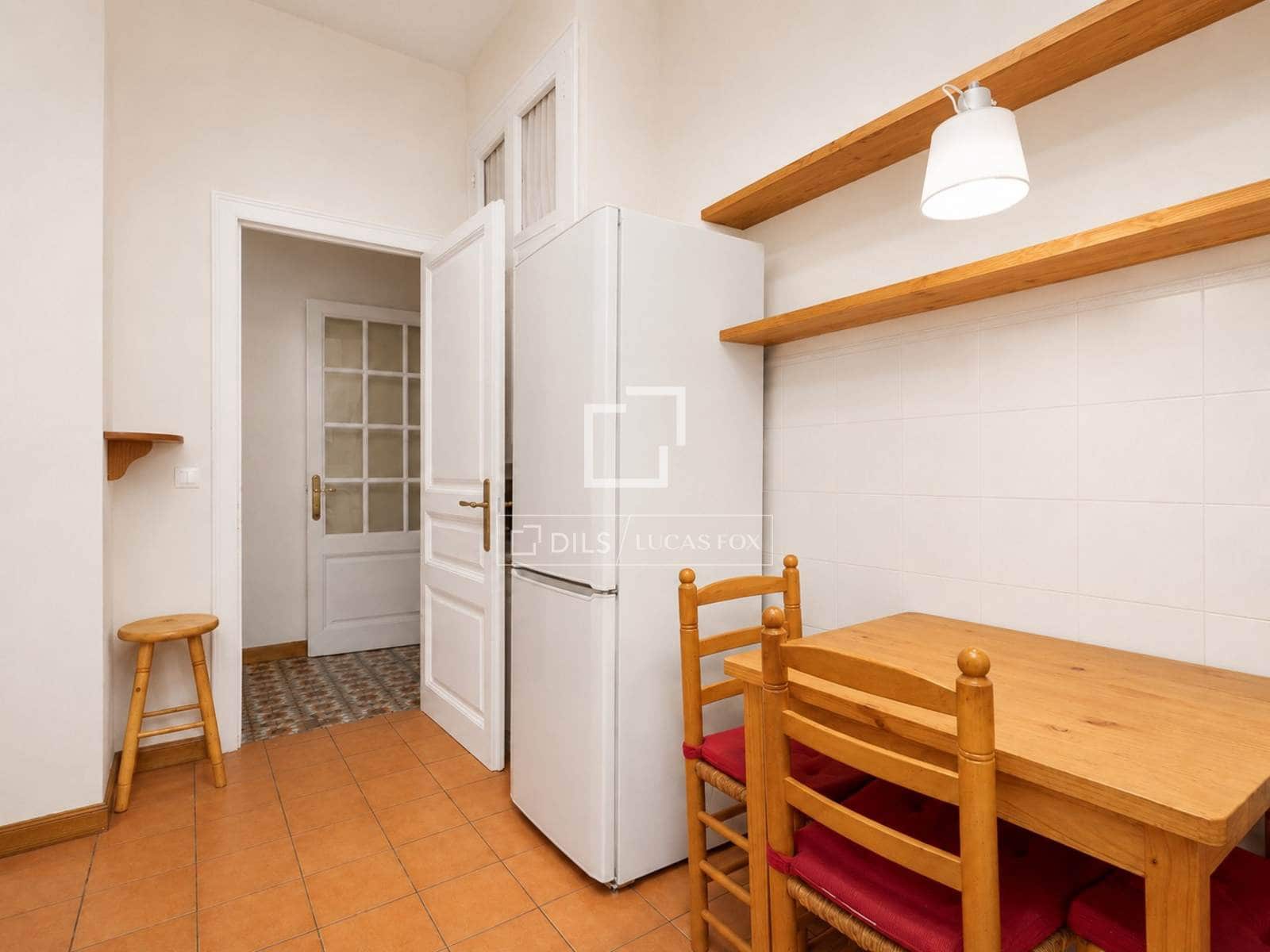3 soveværelse Lejlighed til salg i Barcelona by - € 995.000 (Ref: 9877437)