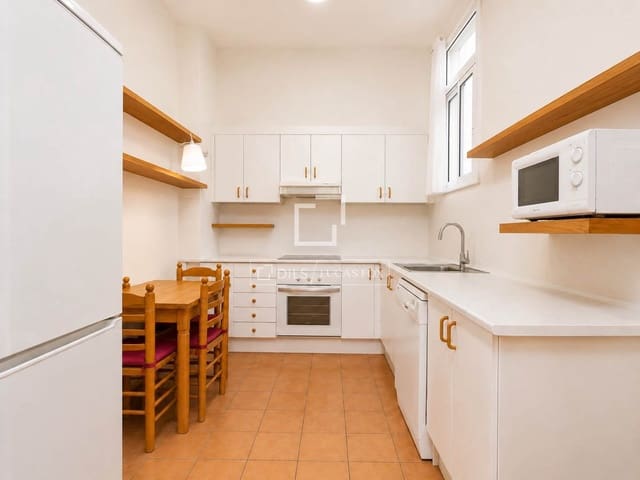 3 soveværelse Lejlighed til salg i Barcelona by - € 995.000 (Ref: 9877437)