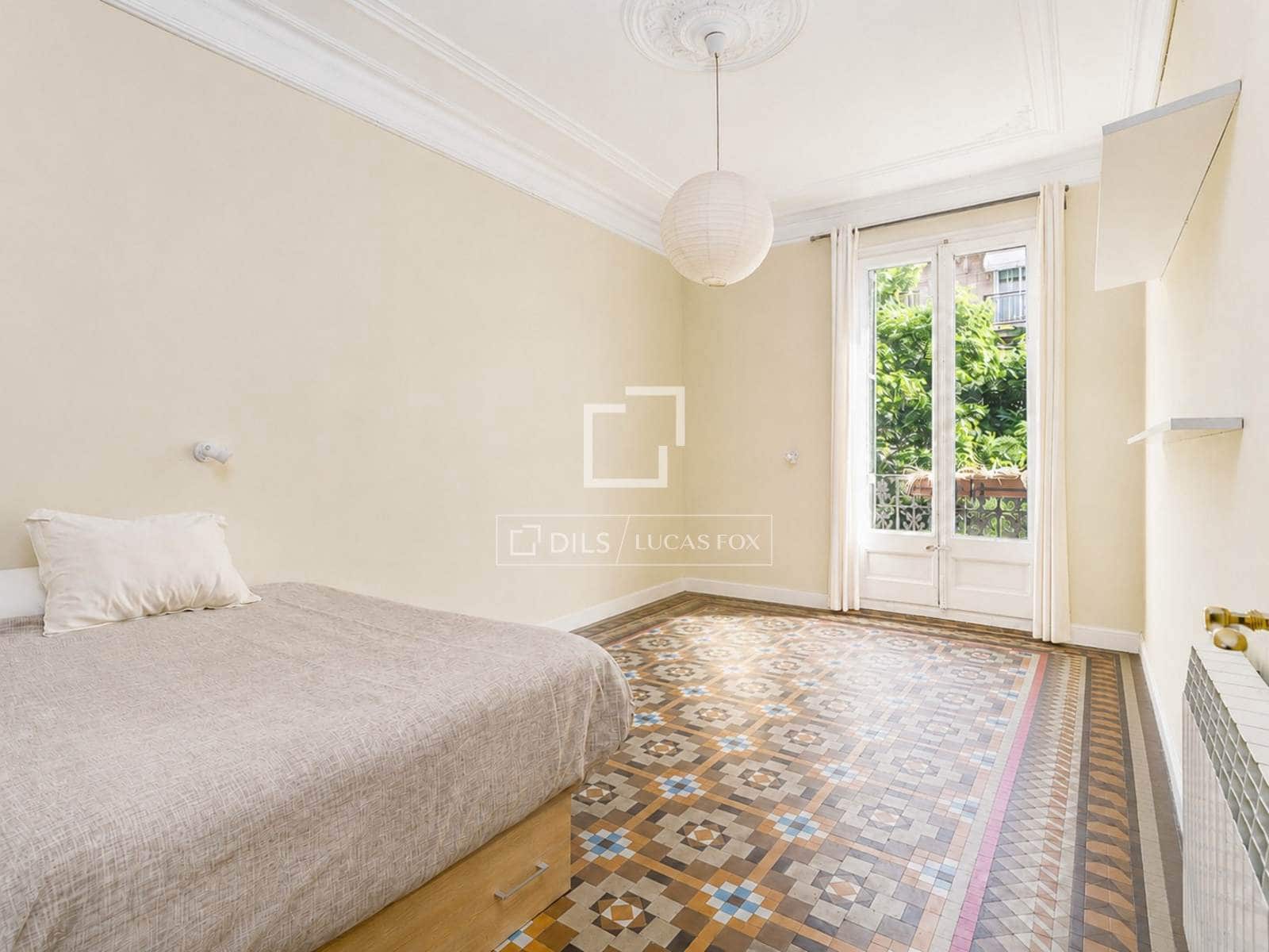 3 soveværelse Lejlighed til salg i Barcelona by - € 995.000 (Ref: 9877437)