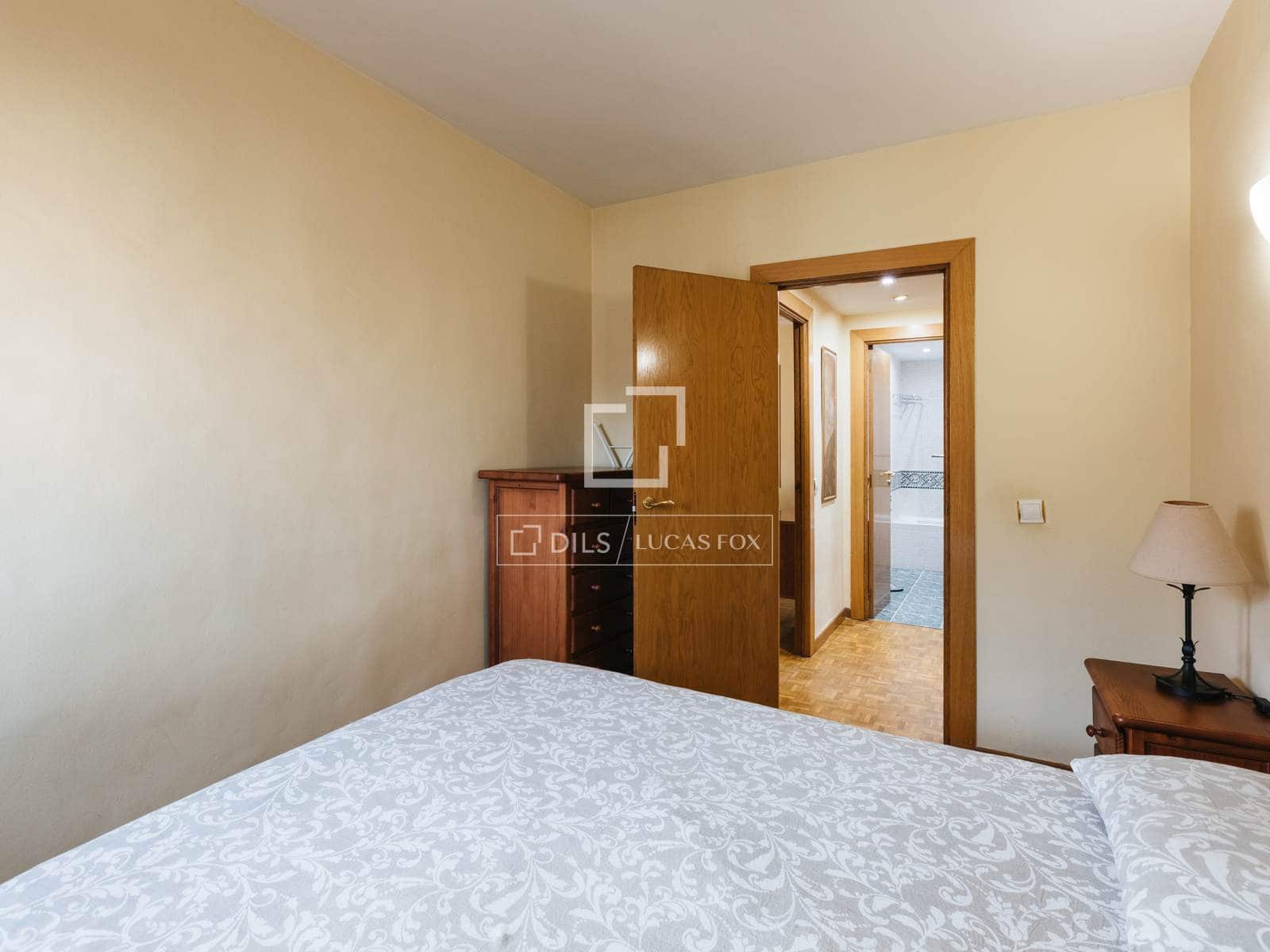 1 makuuhuone Huoneisto vuokrattavana paikassa Madrid kaupunki - 1 500 € (Ref: 9877602)