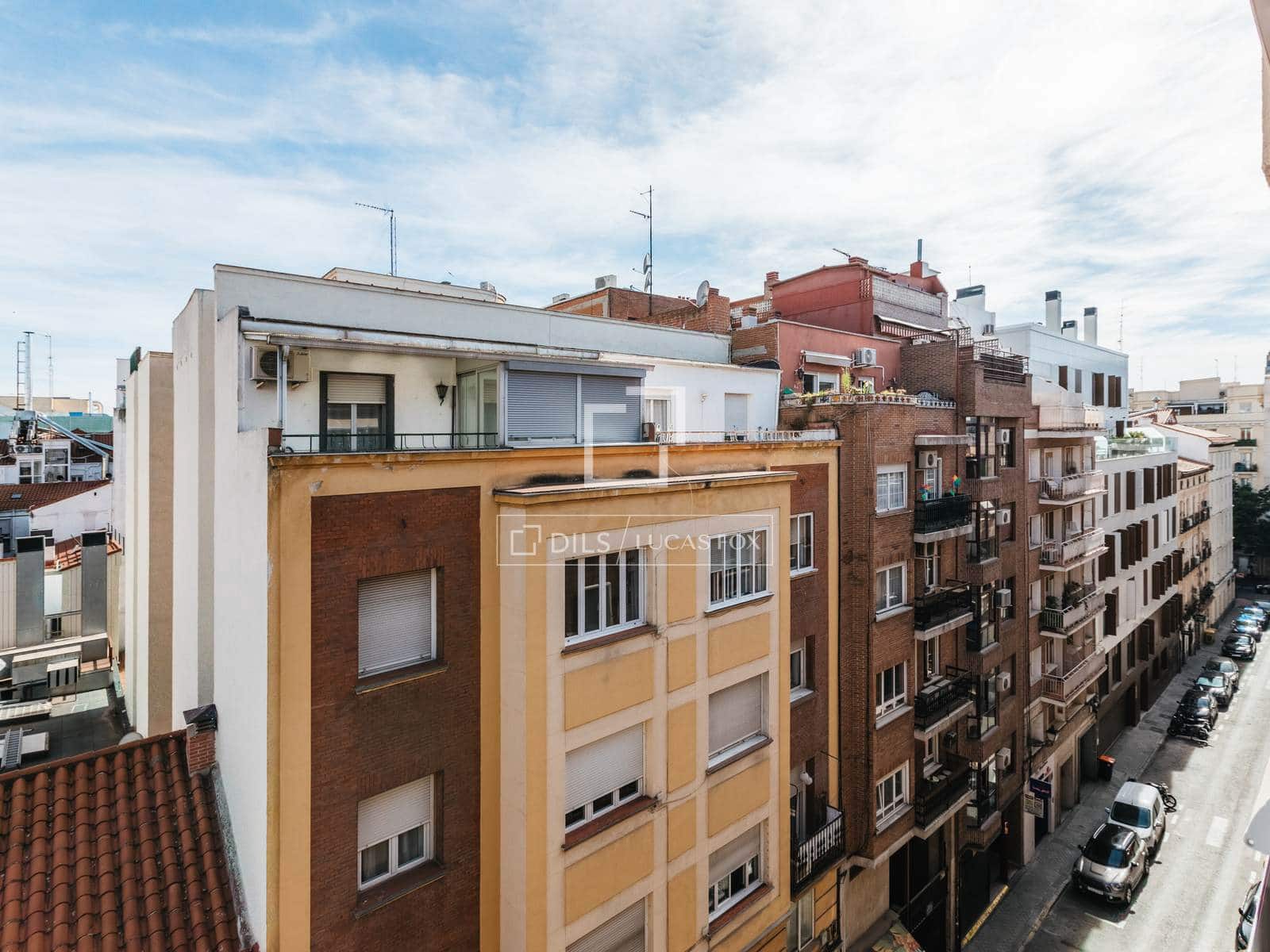 1 makuuhuone Huoneisto vuokrattavana paikassa Madrid kaupunki - 1 500 € (Ref: 9877602)