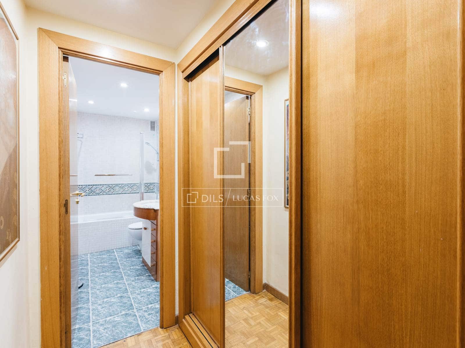 1 makuuhuone Huoneisto vuokrattavana paikassa Madrid kaupunki - 1 500 € (Ref: 9877602)
