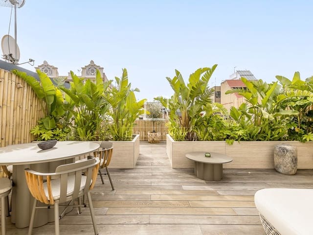 1 soveværelse Penthouse til salg i Barcelona by - € 795.000 (Ref: 9877603)