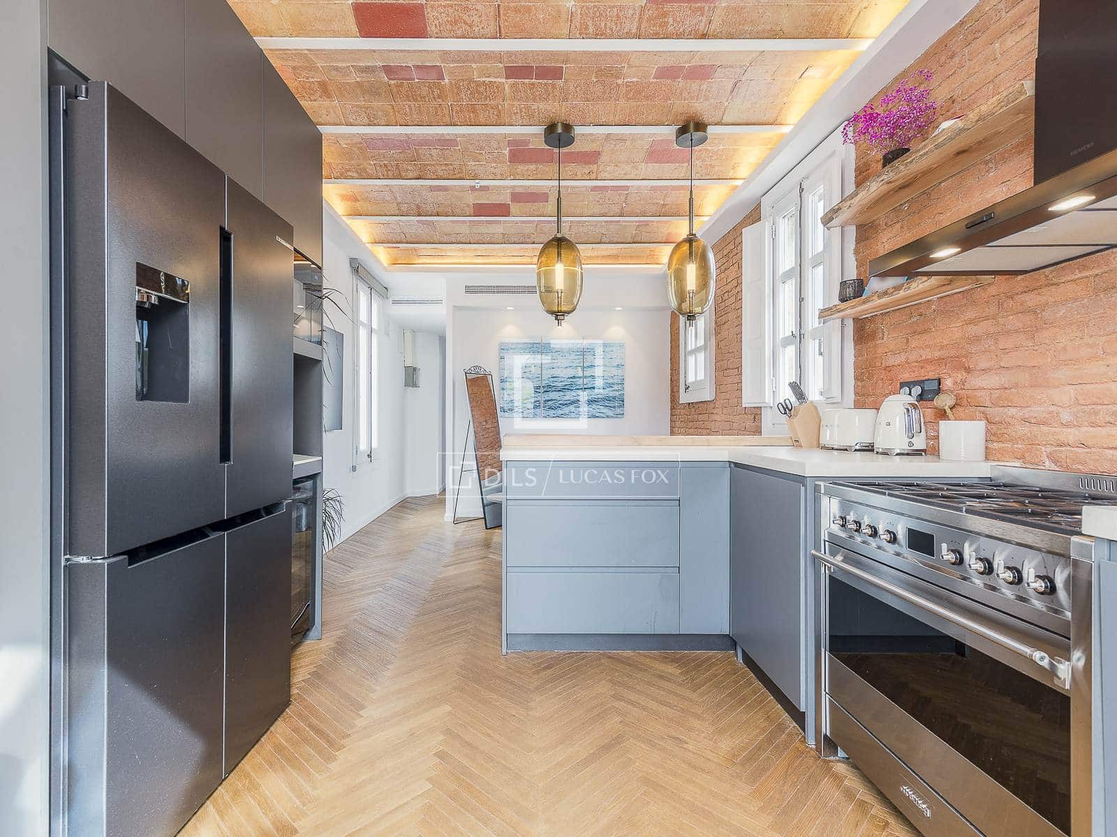 1 soveværelse Penthouse til salg i Barcelona by - € 795.000 (Ref: 9877603)