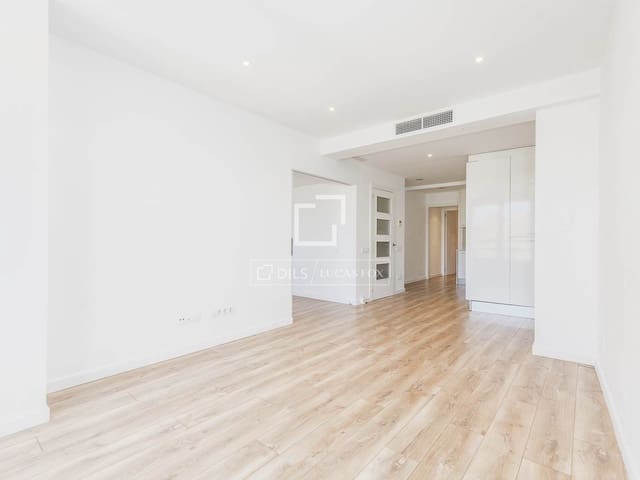 3 soveværelse Lejlighed til salg i Barcelona by - € 890.000 (Ref: 9879486)