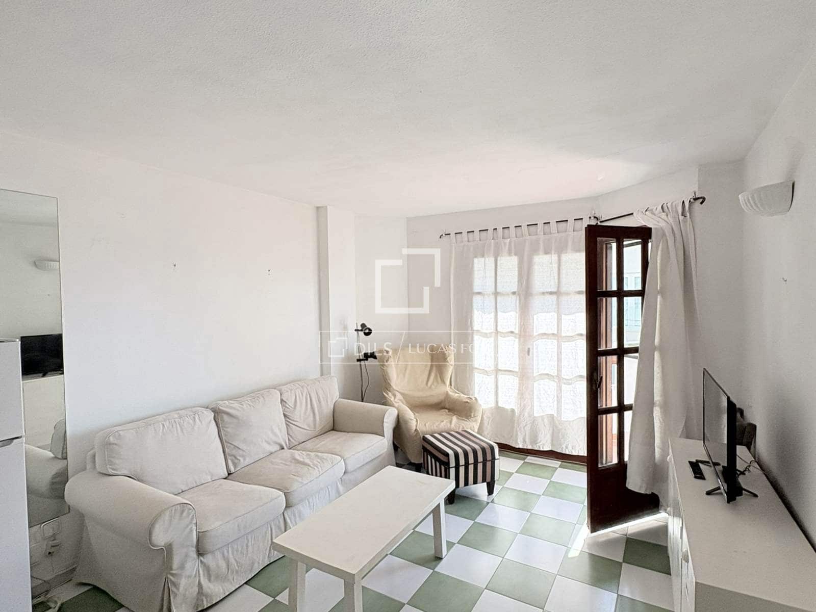 1 bedroom Apartment for rent in Ibiza / Eivissa town - € 2,500 (Ref: 9879677)