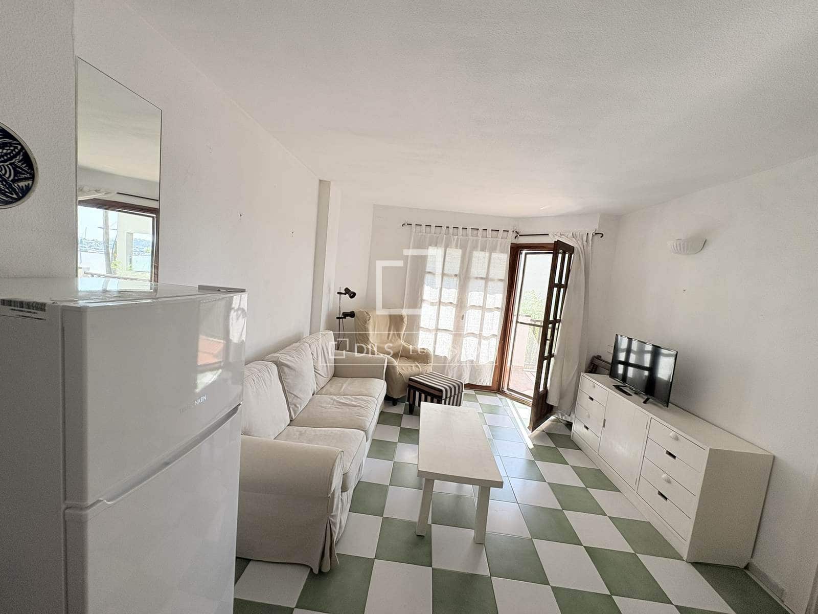 1 bedroom Apartment for rent in Ibiza / Eivissa town - € 2,500 (Ref: 9879677)