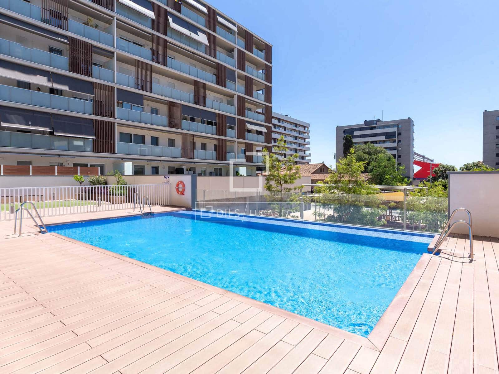 Apartamento de 3 habitaciones en Sant Joan Despí en alquiler con piscina garaje - 1.900 € (Ref: 9879678)