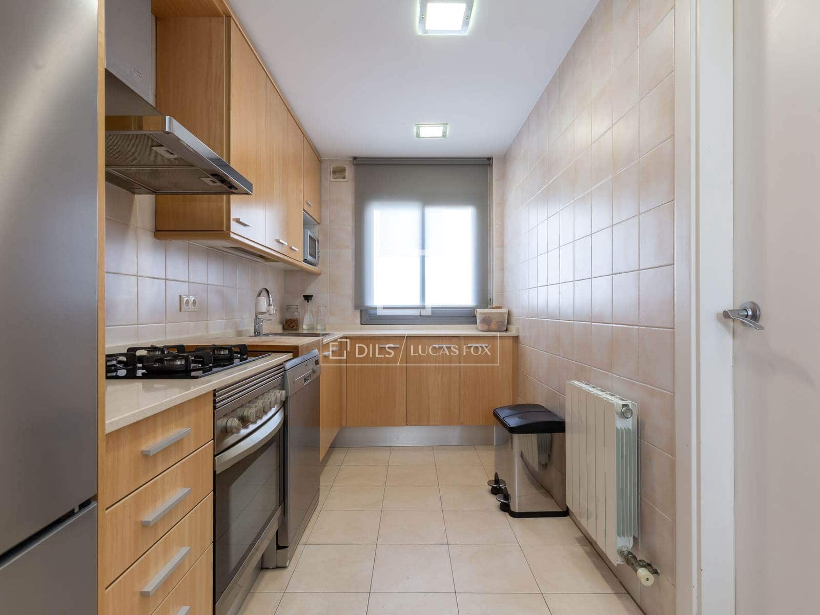 3 sypialnia Apartament na sprzedaż w Sant Just Desvern z garażem - 590 000 € (Ref: 9879679)
