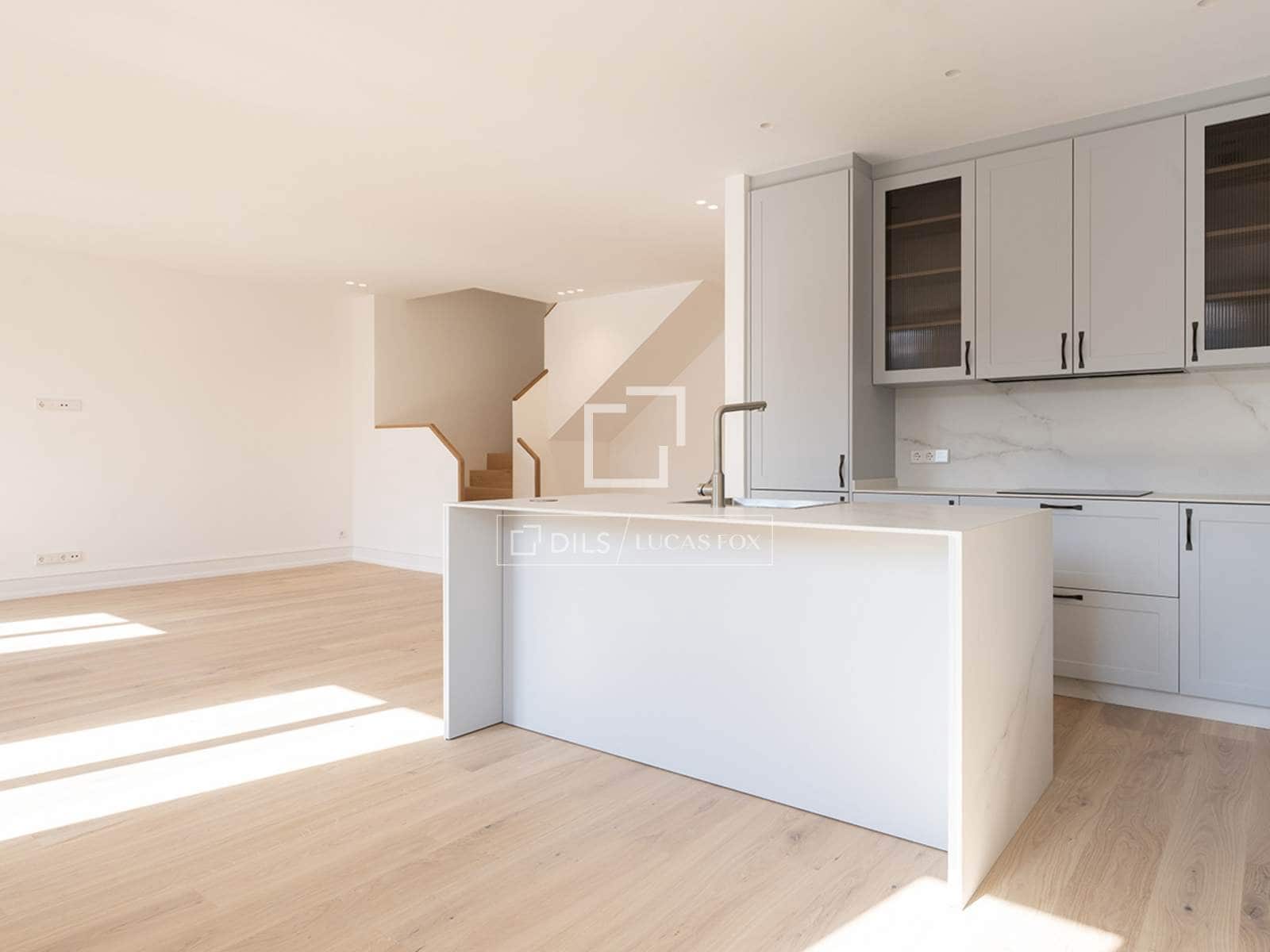 3 slaapkamer Appartement te koop in Vigo - € 1.190.000 (Ref: 9879681)