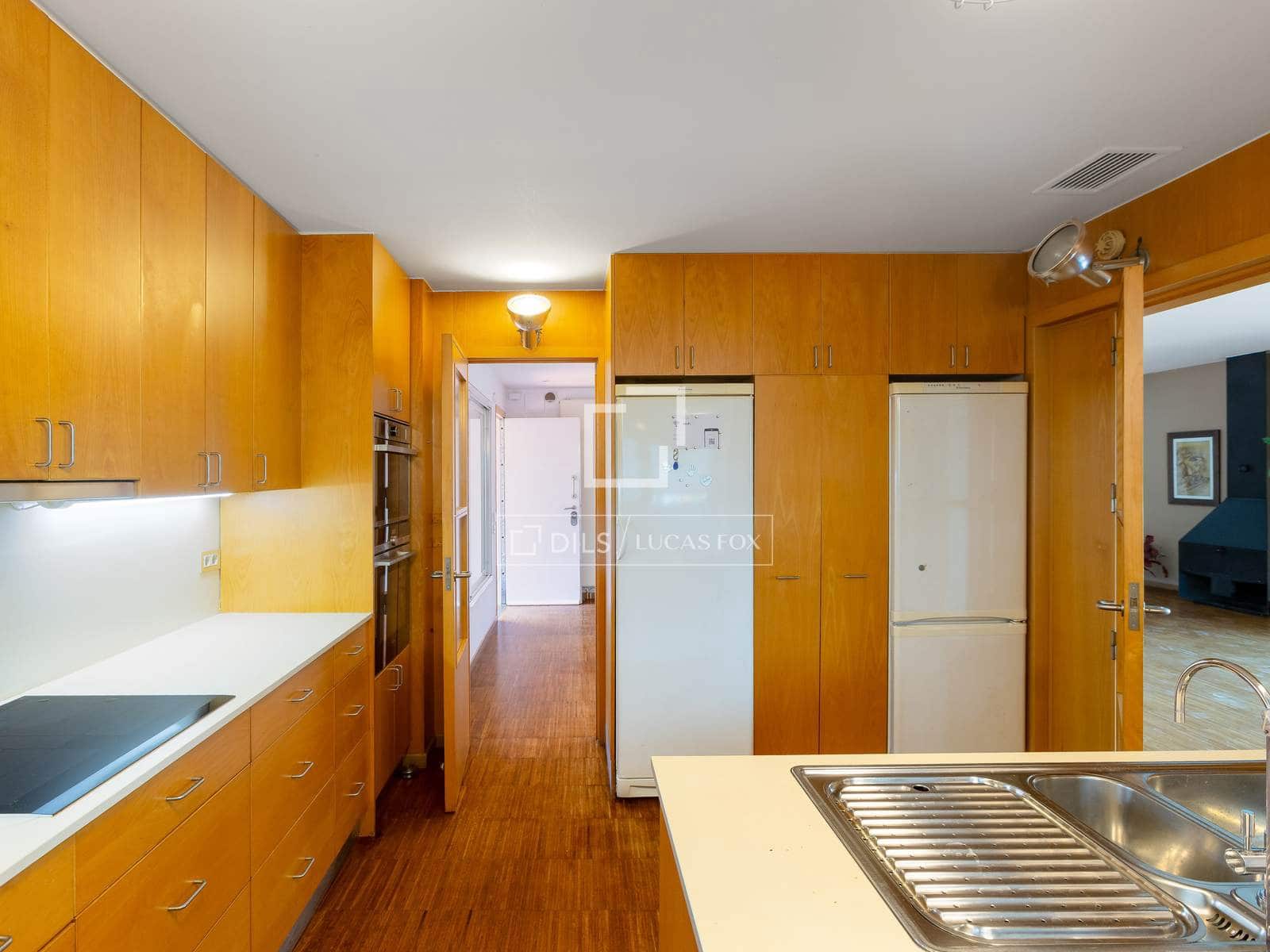 4 soveværelse Villa til salg i Cabrils med garage - € 980.000 (Ref: 9879854)