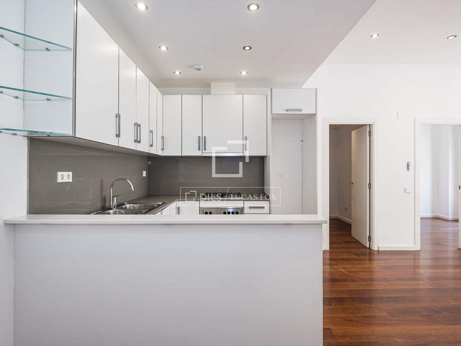 3 chambre Appartement à vendre à Sant Cugat del Valles avec garage - 680 000 € (Ref: 9879855)
