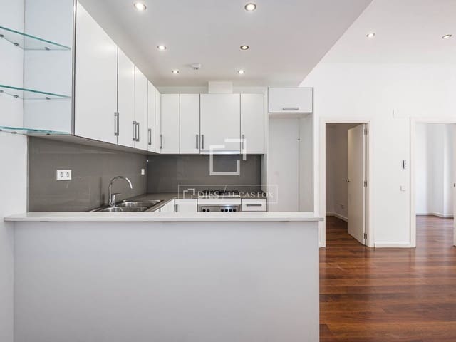 3 chambre Appartement à vendre à Sant Cugat del Vallès avec garage - 680 000 € (Ref: 9879855)