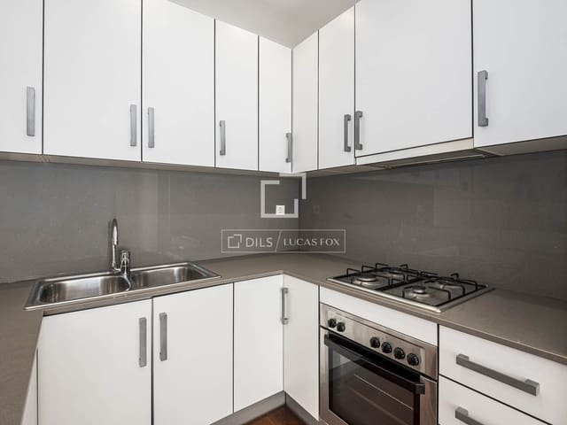 3 chambre Appartement à vendre à Sant Cugat del Vallès avec garage - 680 000 € (Ref: 9879855)