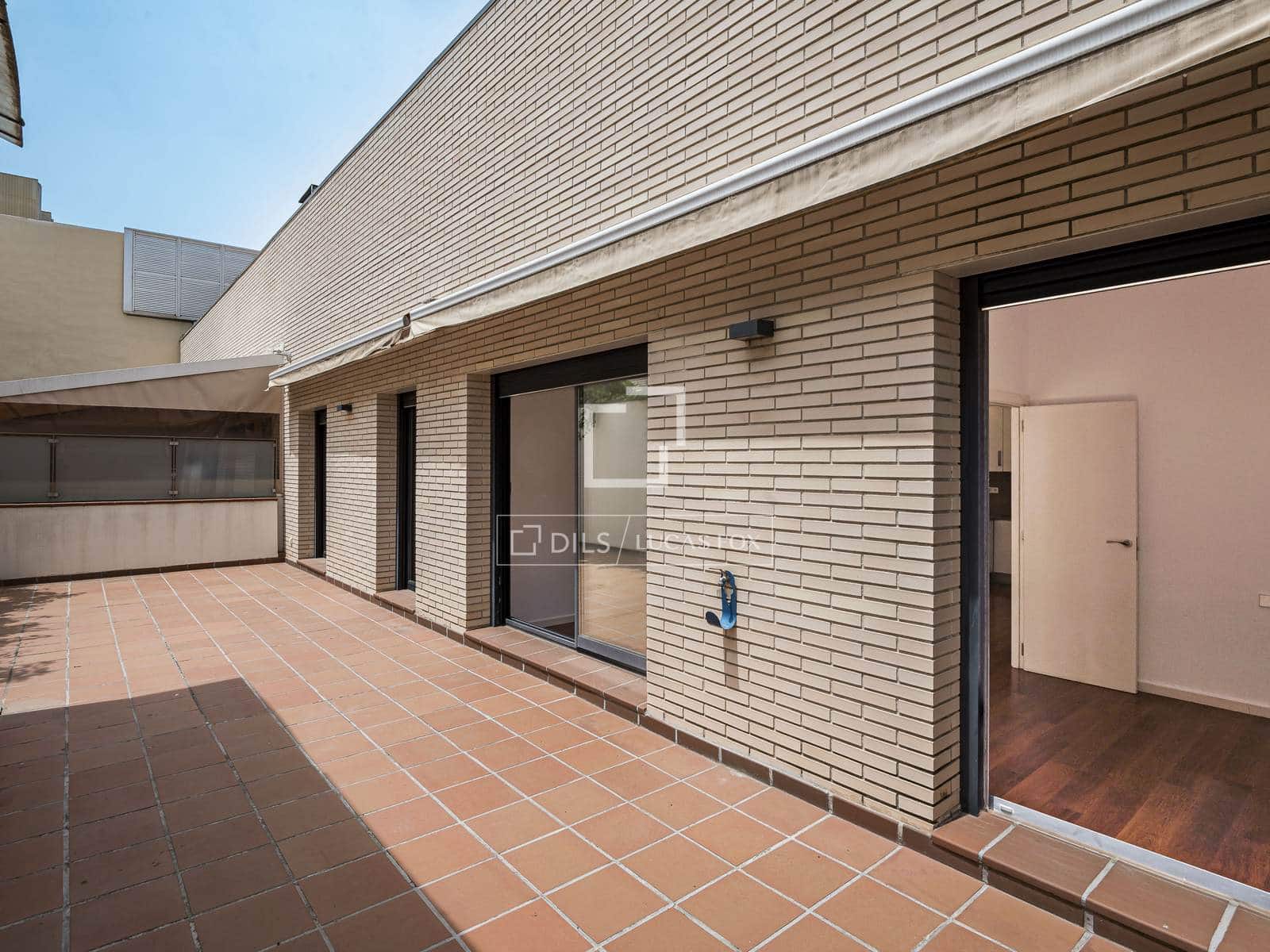 3 chambre Appartement à vendre à Sant Cugat del Valles avec garage - 680 000 € (Ref: 9879855)