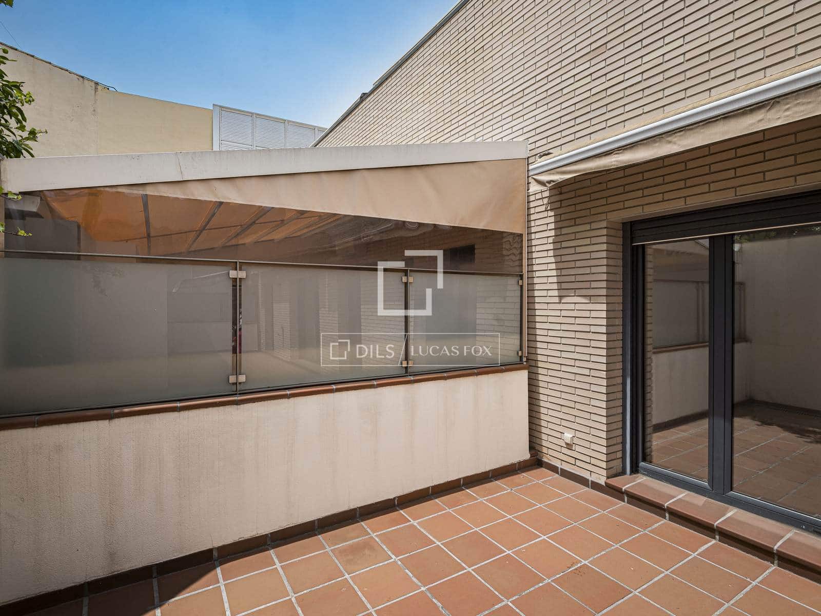 3 chambre Appartement à vendre à Sant Cugat del Valles avec garage - 680 000 € (Ref: 9879855)