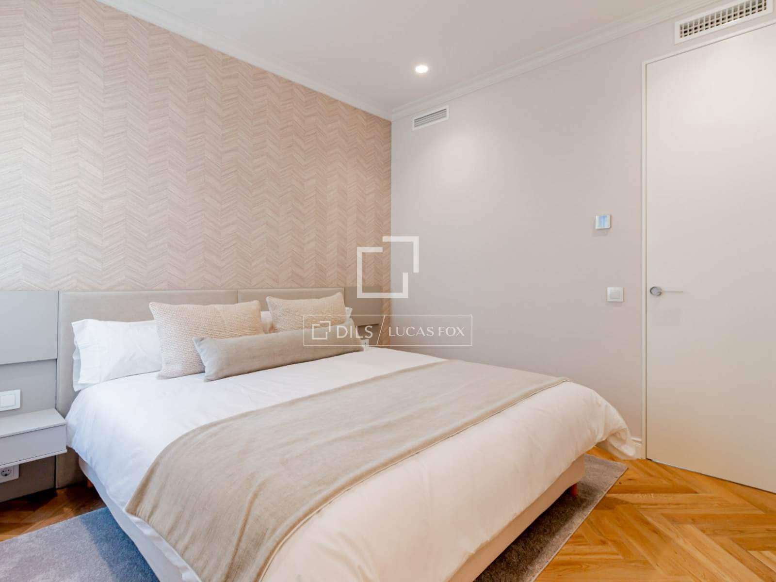 2 soveværelse Lejlighed til leje i Madrid by - € 5.700 (Ref: 9879856)