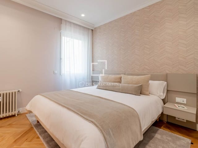 2 soverom Leilighet til leie i Castellana, Madrid by - € 5 700 (Ref: 9879856)