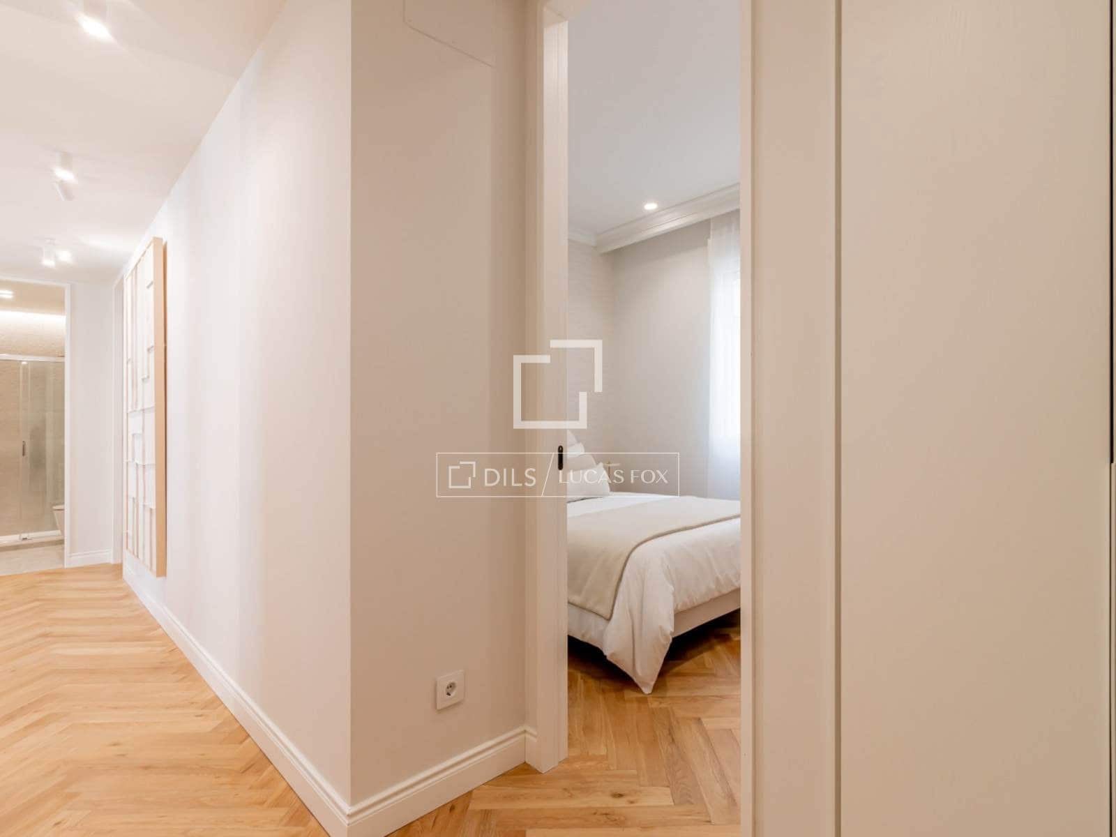 2 soveværelse Lejlighed til leje i Madrid by - € 5.700 (Ref: 9879856)