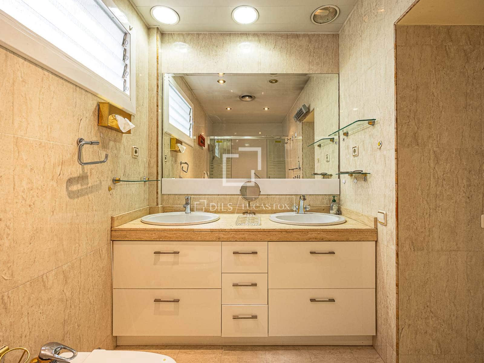 4 camera da letto Appartamento da affittare in Barcelona citta con garage - 5.000 € (Rif: 9879994)