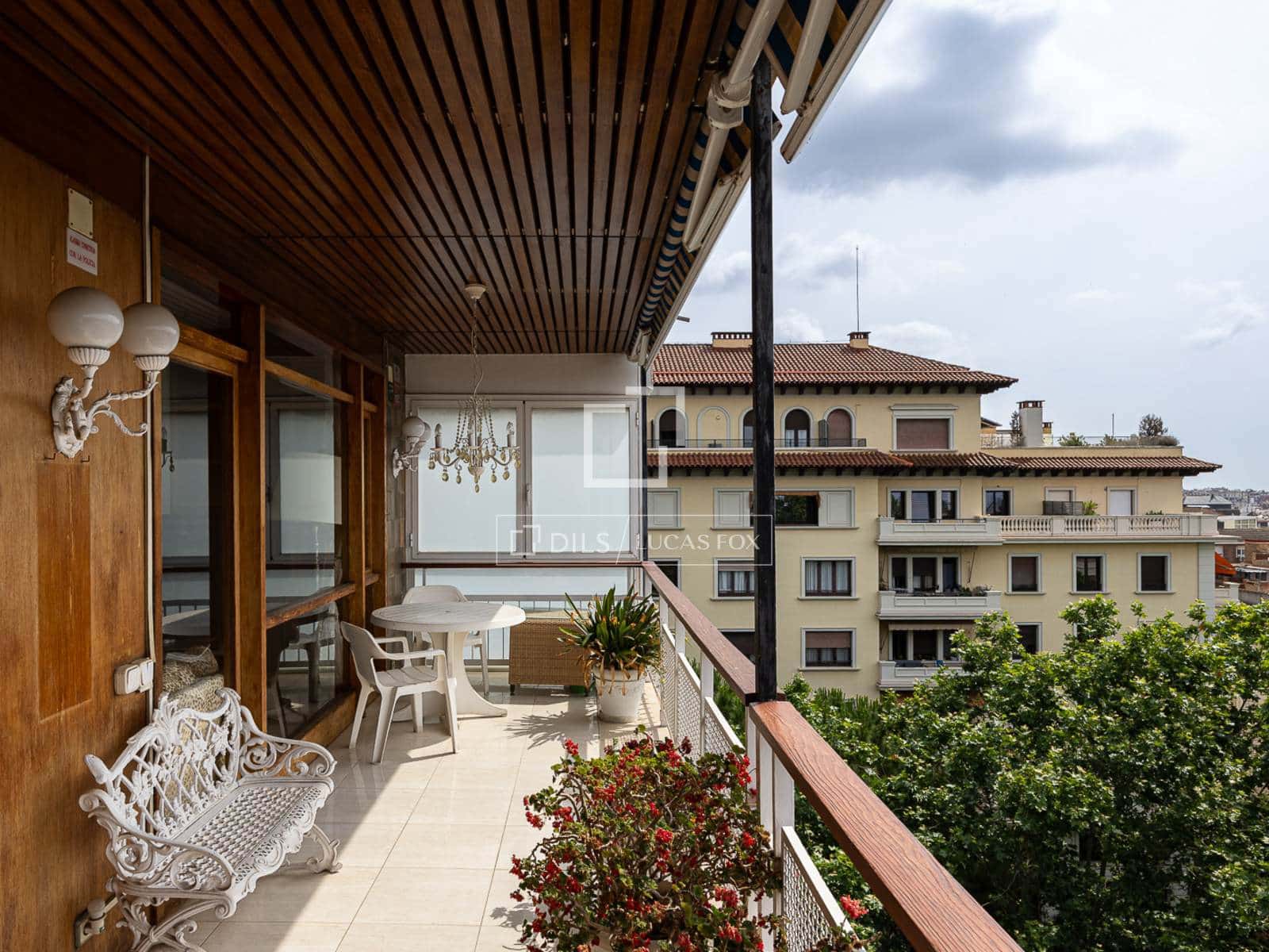 4 camera da letto Appartamento da affittare in Barcelona citta con garage - 5.000 € (Rif: 9879994)