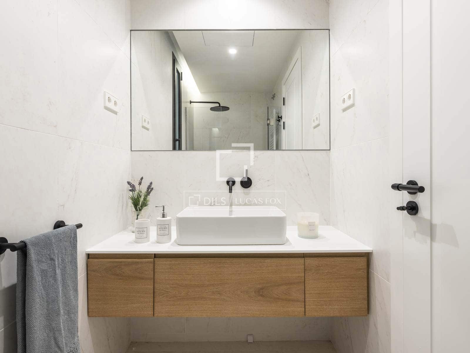 2 bedroom Apartment for rent in Madrid city with pool - € 3,300 (Ref: 9879996)