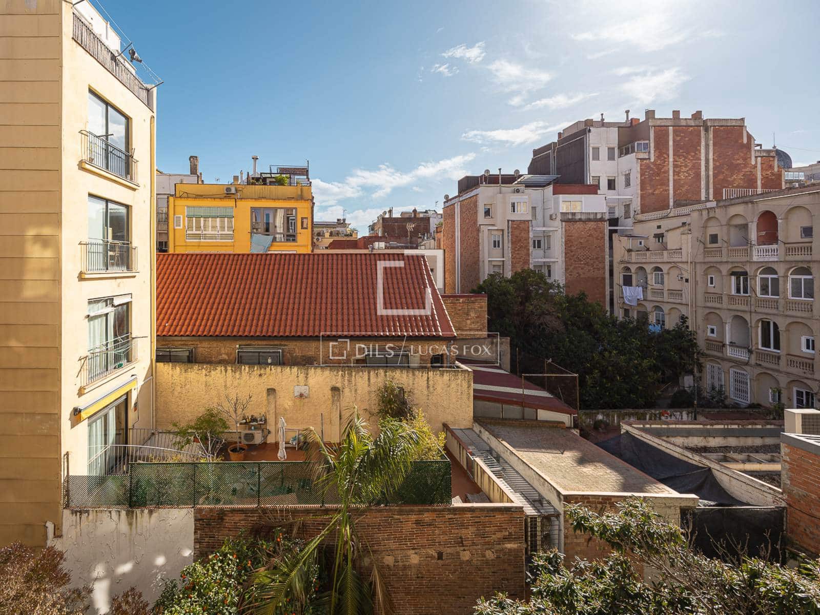 Lägenhet att hyra i Barcelona stad - 1 800 € (Ref: 9879998)