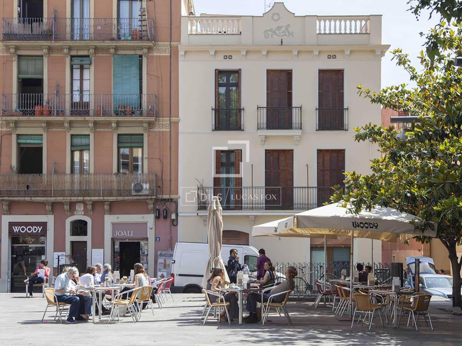 Lägenhet att hyra i Barcelona stad - 1 800 € (Ref: 9879998)