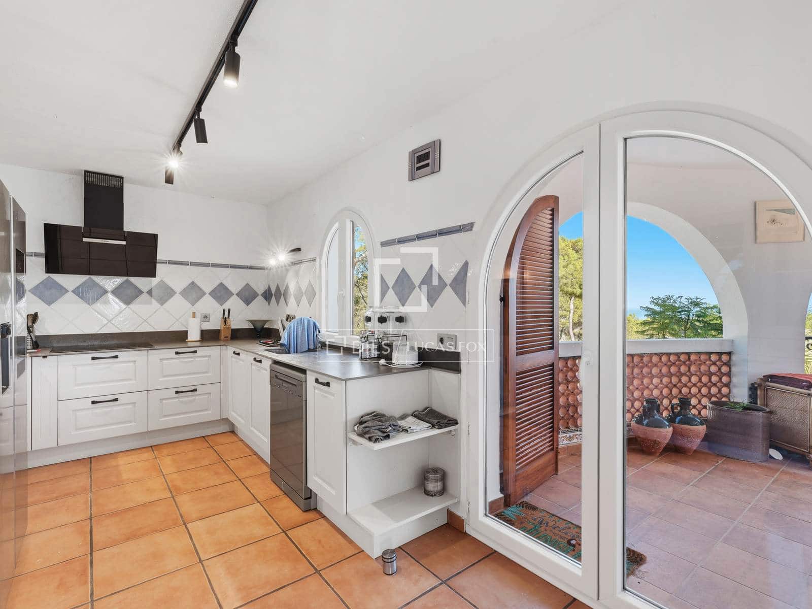 5 quarto Moradia para venda em Altea la Vella com piscina garagem - 1 800 000 € (Ref: 9880290)