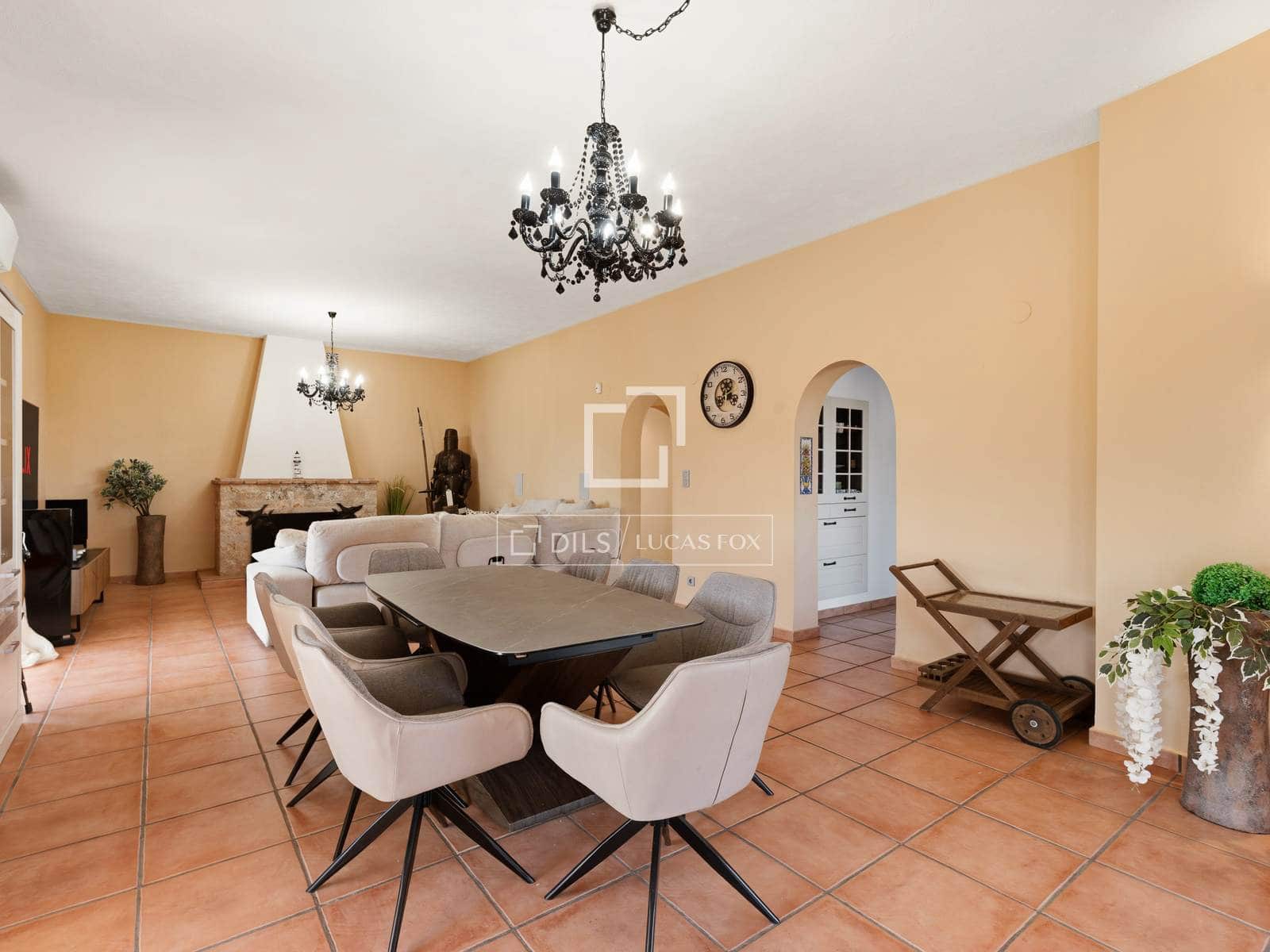 5 quarto Moradia para venda em Altea la Vella com piscina garagem - 1 800 000 € (Ref: 9880290)