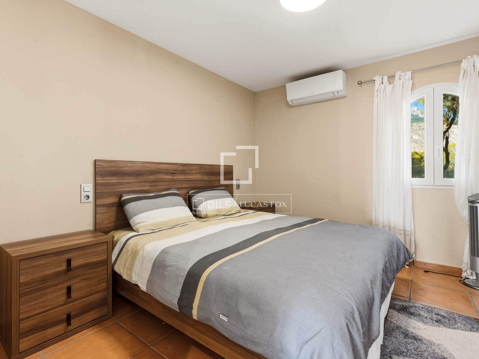 5 quarto Moradia para venda em Altea la Vella com piscina garagem - 1 800 000 € (Ref: 9880290)