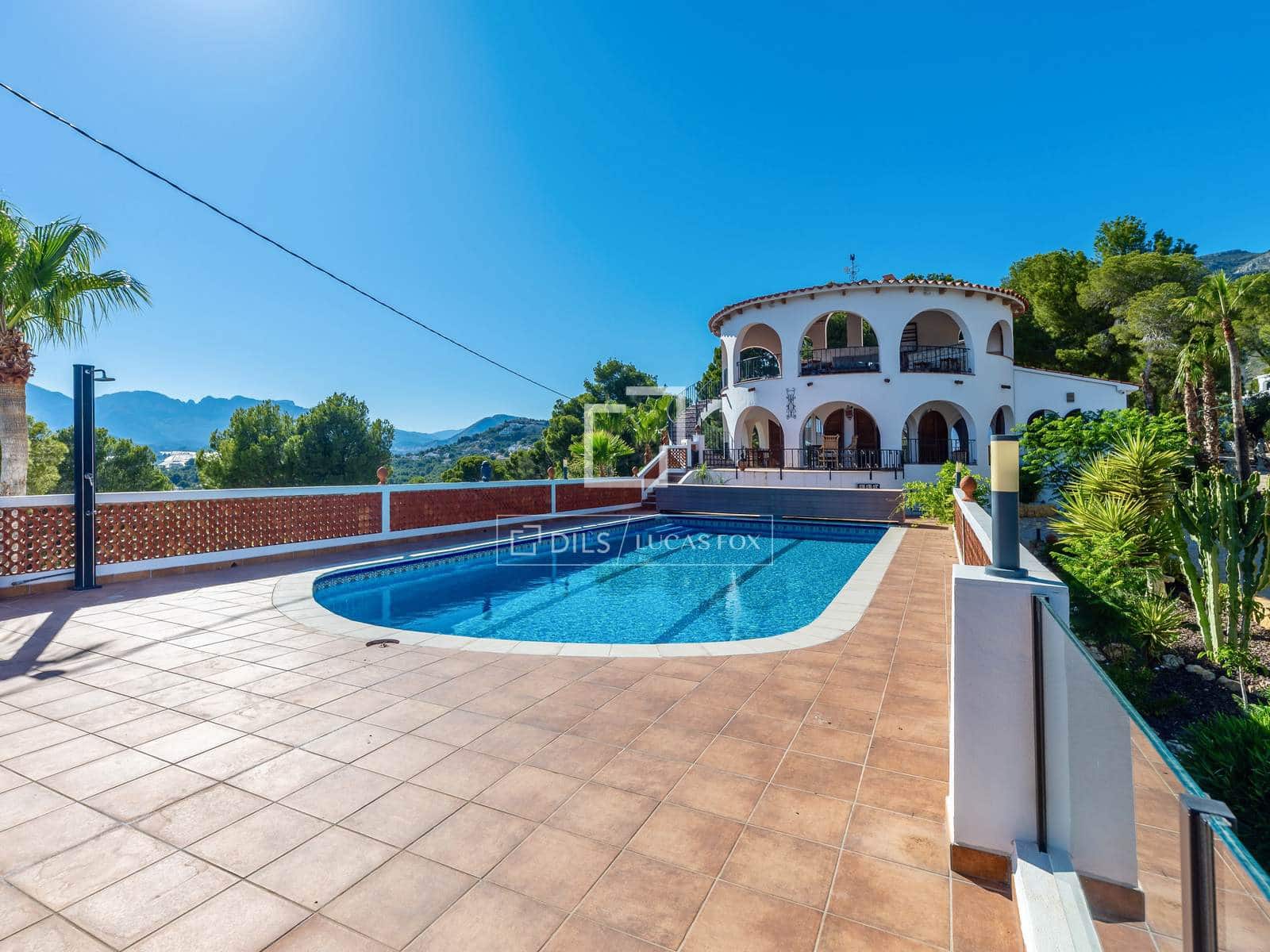 5 quarto Moradia para venda em Altea la Vella com piscina garagem - 1 800 000 € (Ref: 9880290)