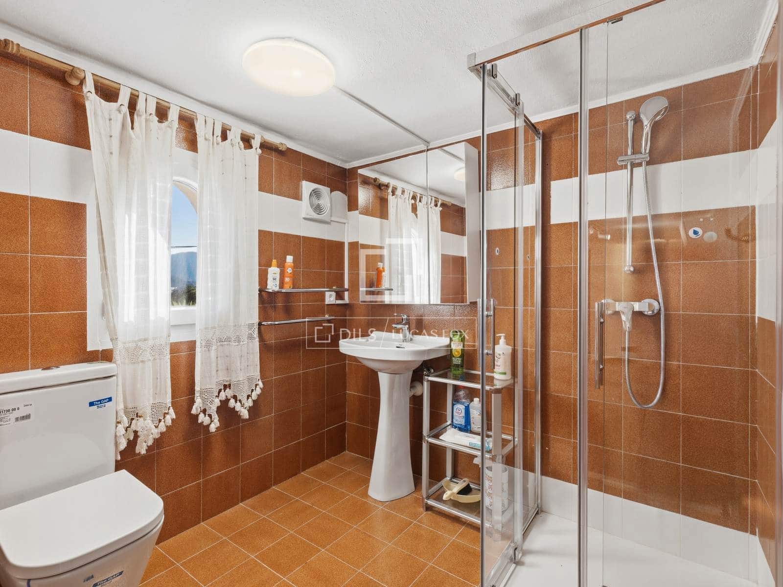 5 quarto Moradia para venda em Altea la Vella com piscina garagem - 1 800 000 € (Ref: 9880290)