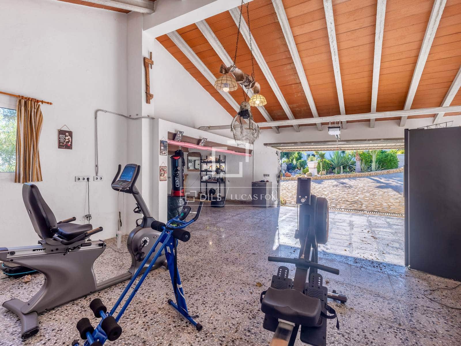 5 quarto Moradia para venda em Altea la Vella com piscina garagem - 1 800 000 € (Ref: 9880290)