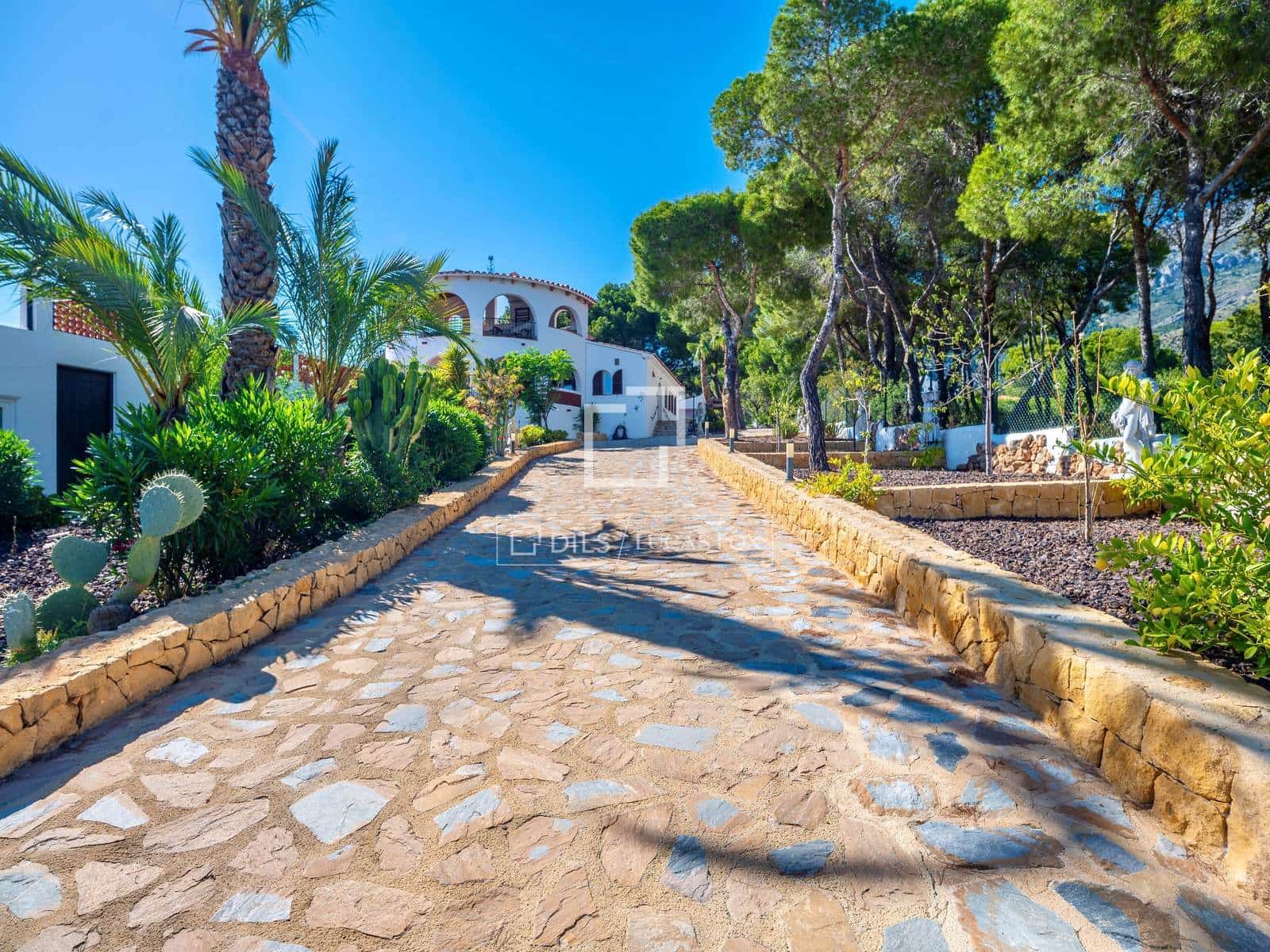 5 quarto Moradia para venda em Altea la Vella com piscina garagem - 1 800 000 € (Ref: 9880290)