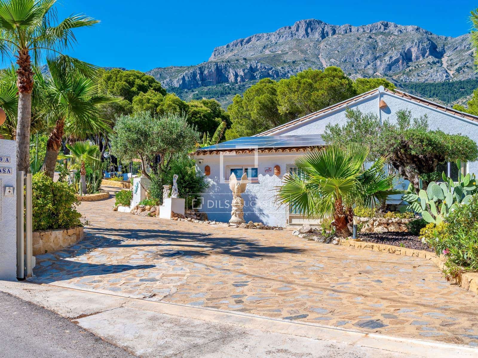 5 quarto Moradia para venda em Altea la Vella com piscina garagem - 1 800 000 € (Ref: 9880290)