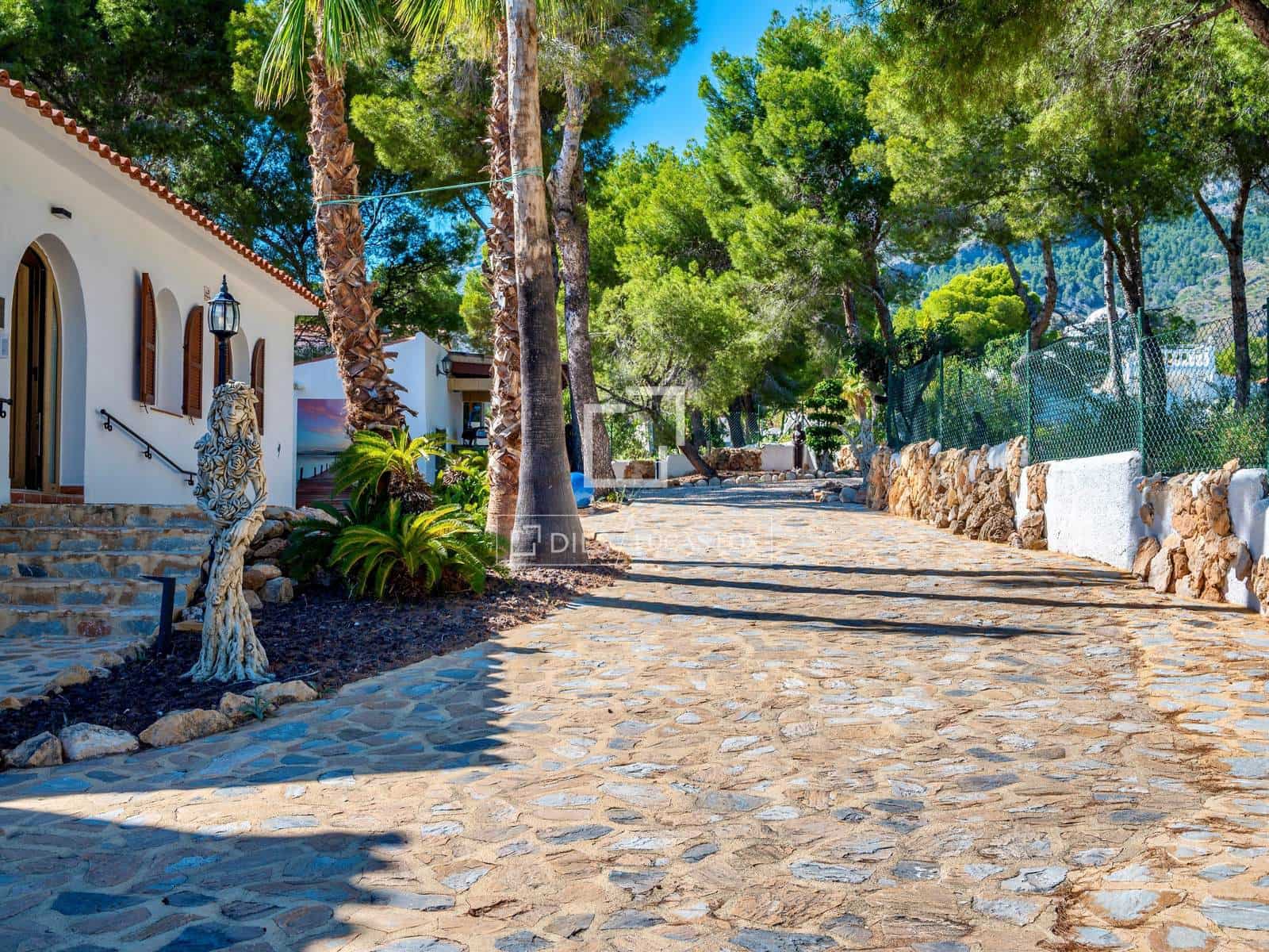5 quarto Moradia para venda em Altea la Vella com piscina garagem - 1 800 000 € (Ref: 9880290)