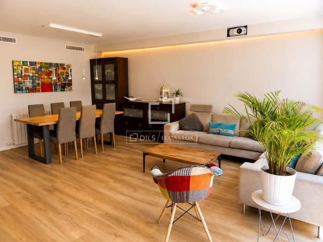 4 soverom Villa til leie i Gavà med svømmebasseng garasje - € 6 200 (Ref: 9880291)