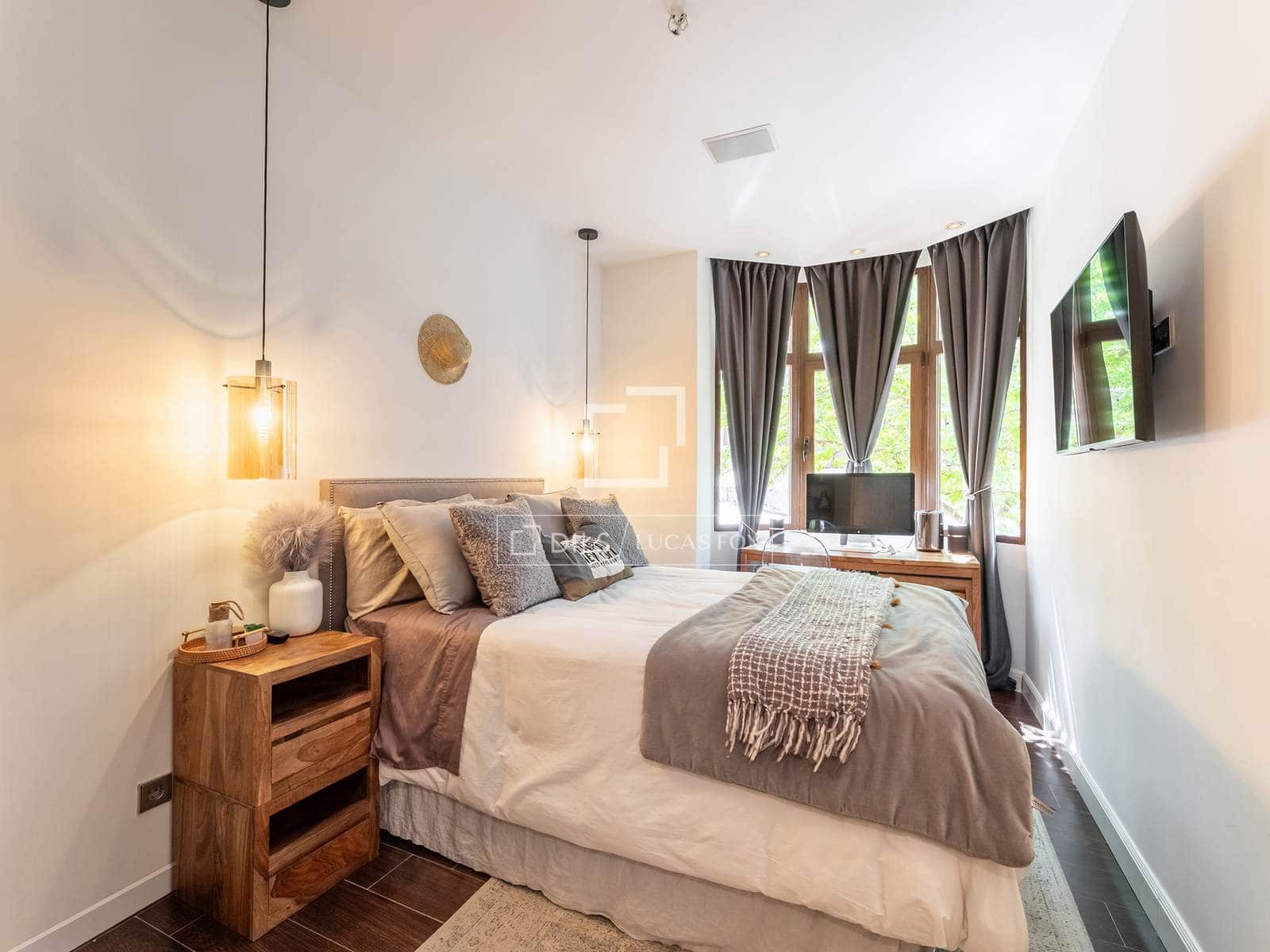6 soverom Villa til salgs i Las Rozas de Madrid med svømmebasseng garasje - € 3 400 000 (Ref: 9880292)