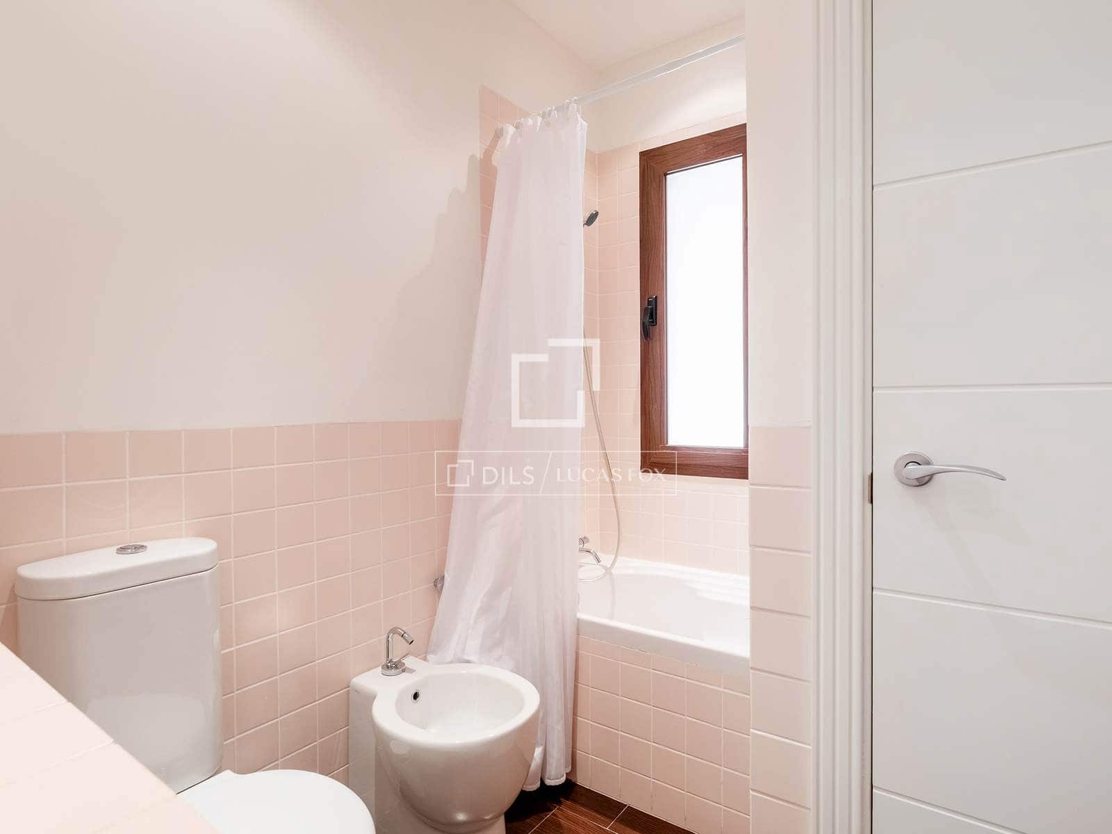 6 soverom Villa til salgs i Las Rozas de Madrid med svømmebasseng garasje - € 3 400 000 (Ref: 9880292)