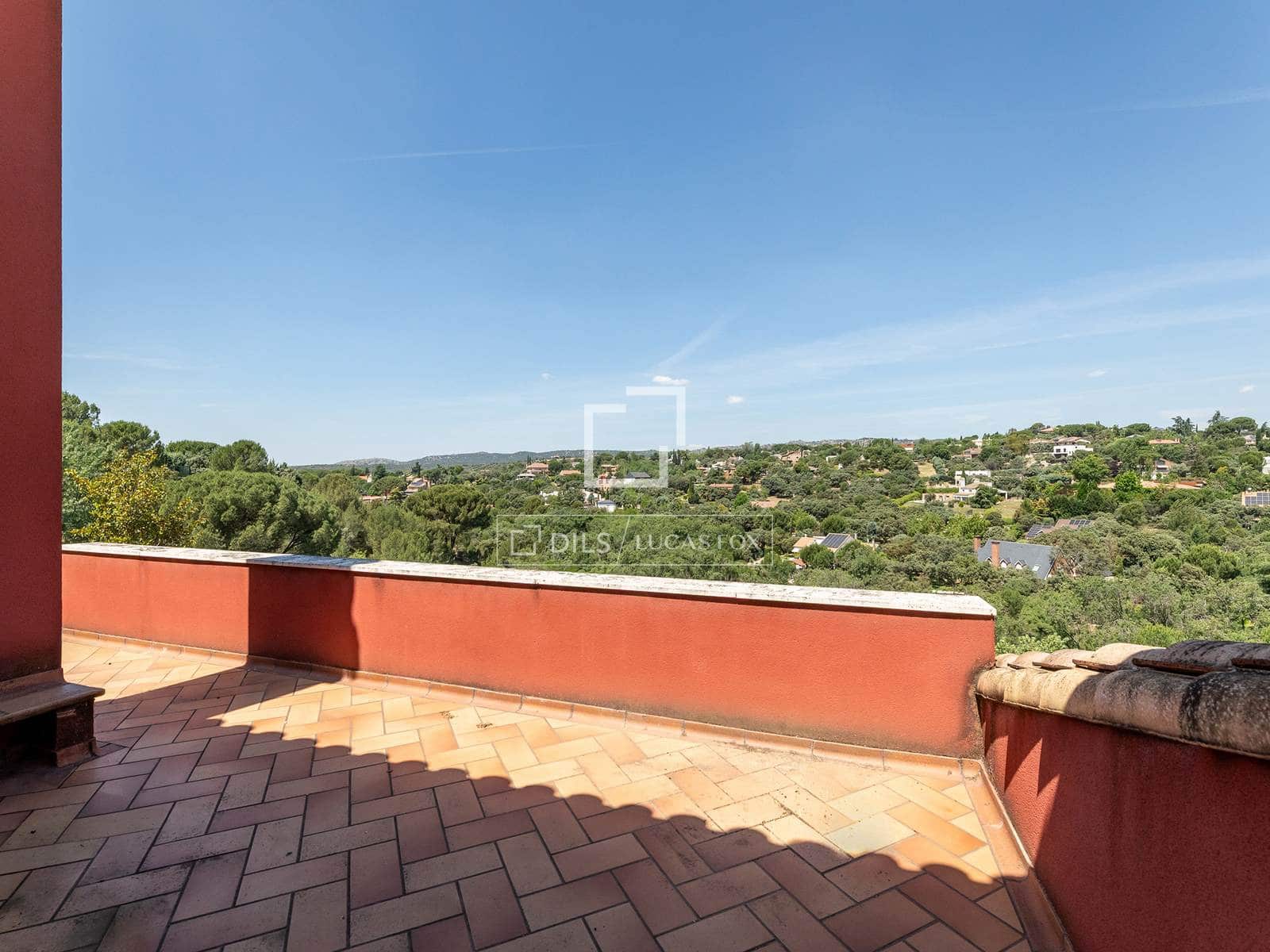 6 soverom Villa til salgs i Las Rozas de Madrid med svømmebasseng garasje - € 3 400 000 (Ref: 9880292)