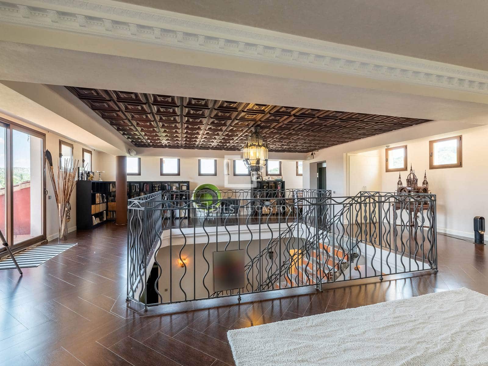 6 soverom Villa til salgs i Las Rozas de Madrid med svømmebasseng garasje - € 3 400 000 (Ref: 9880292)
