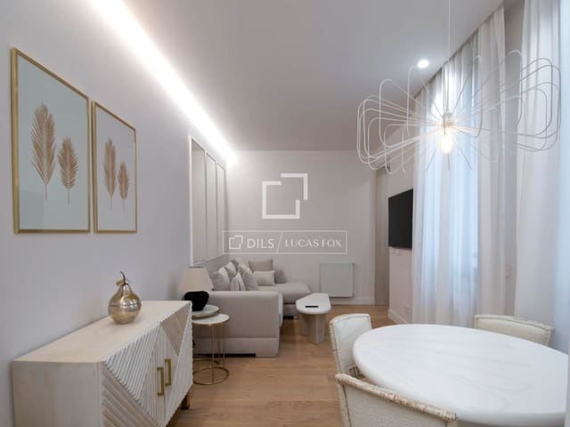2 soveværelse Lejlighed til leje i Goya, Madrid by med swimmingpool - € 3.300 (Ref: 9880293)