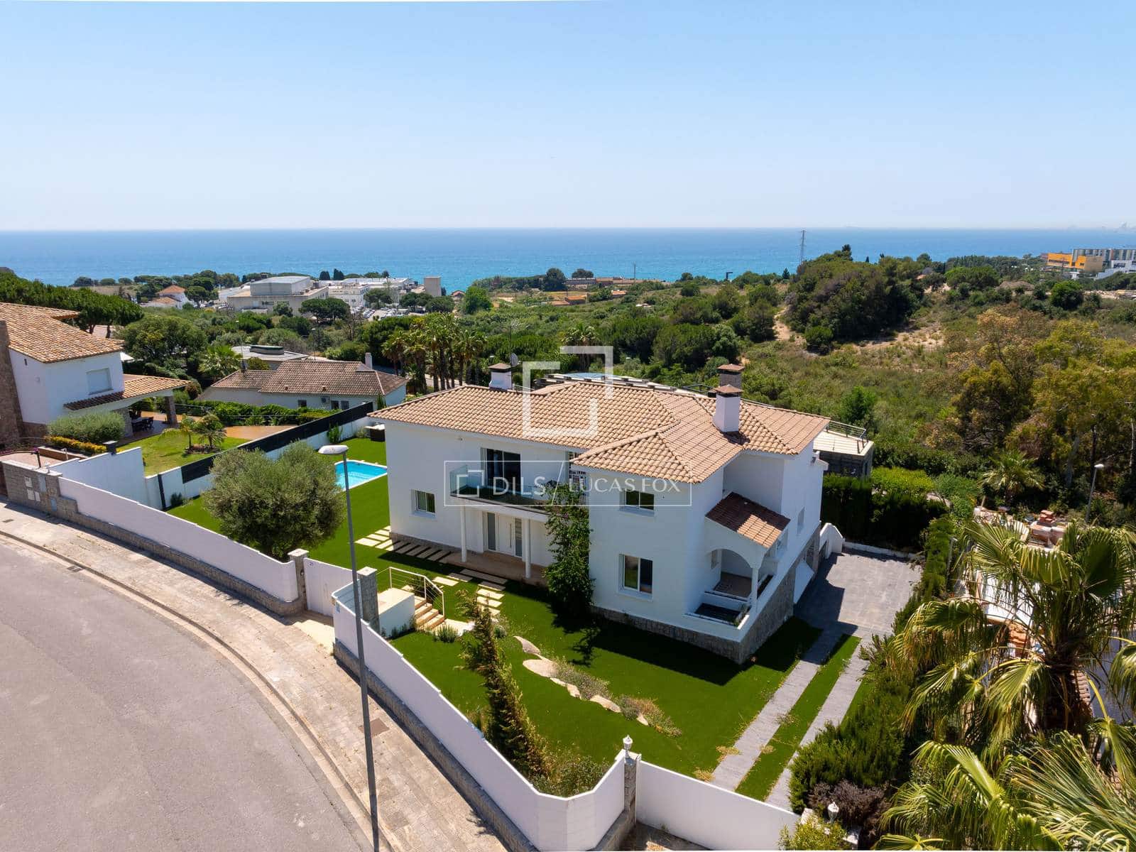 6 soveværelse Villa til salg i Alella med swimmingpool garage - € 1.750.000 (Ref: 9882186)